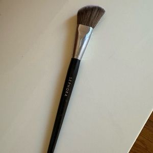 Sephora angled brush 49